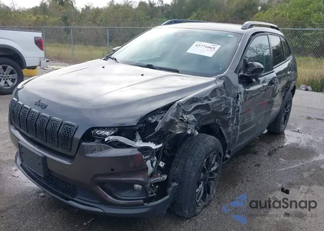 2023 Jeep Cherokee Altitude Lux 4X4 из США, поврежденный, VIN 1C4PJMMB5PD113024